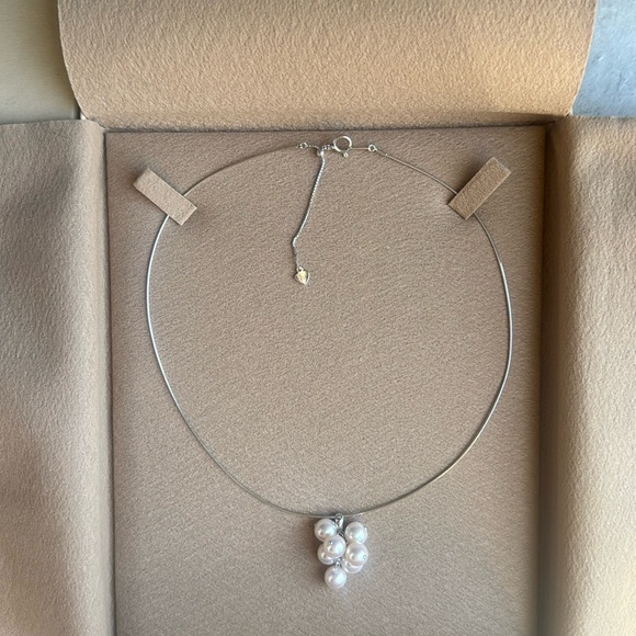 Necklace - Picture 9 of 17